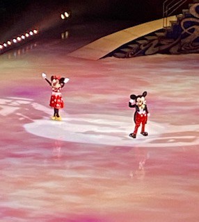Disney on Ice Mickey and Minnie