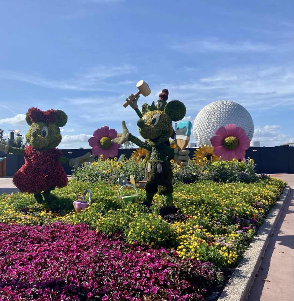 Epcot Mickey and Minnie
