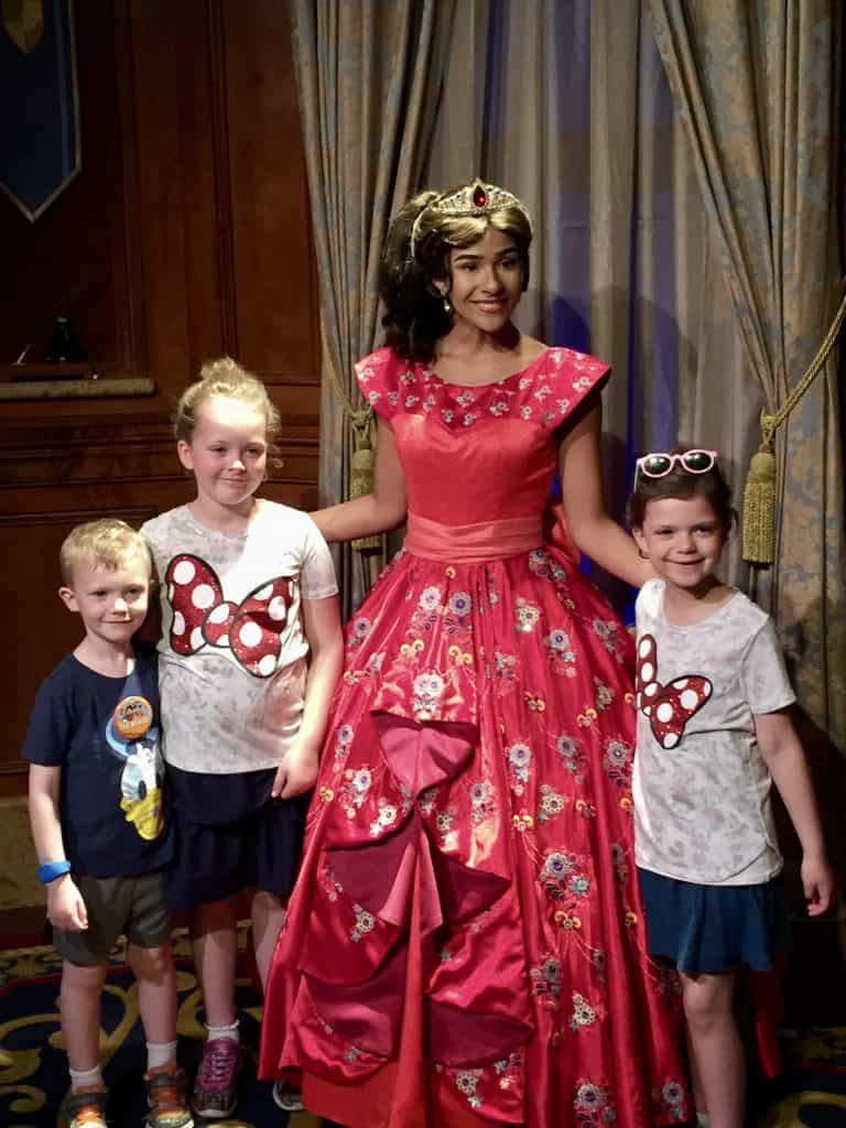 Princess Elena of Avalor with kids