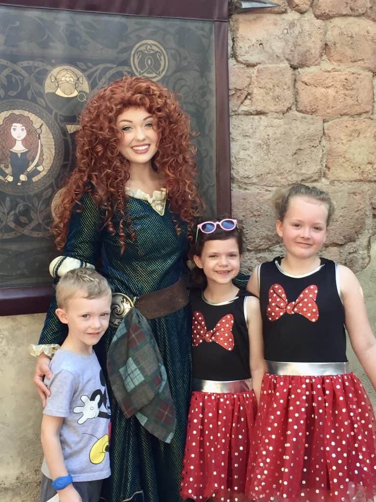 Merida with kids at Disney World