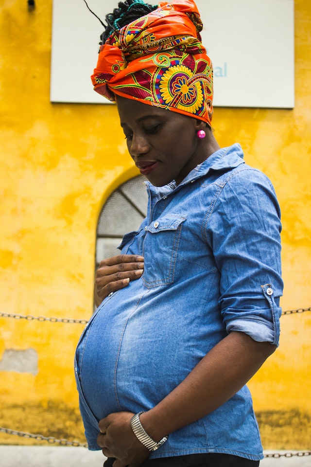 pregnant mom with headwrap 