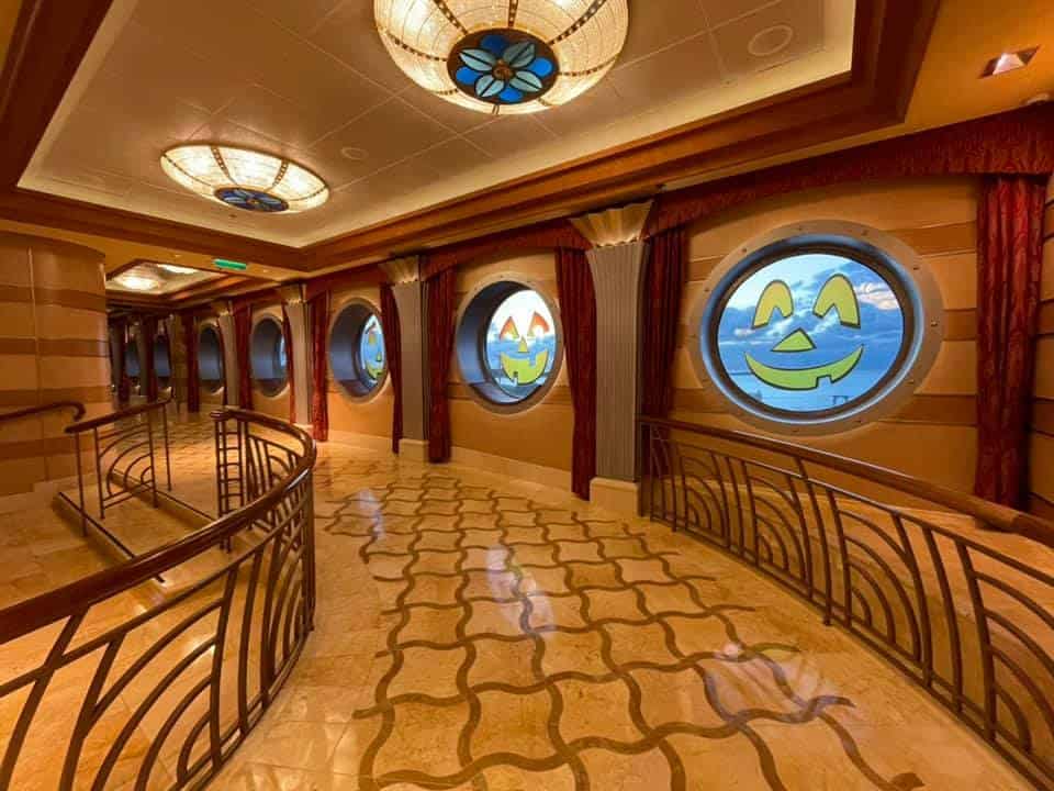 jack o lantern decorated windows on Disney Cruise Line